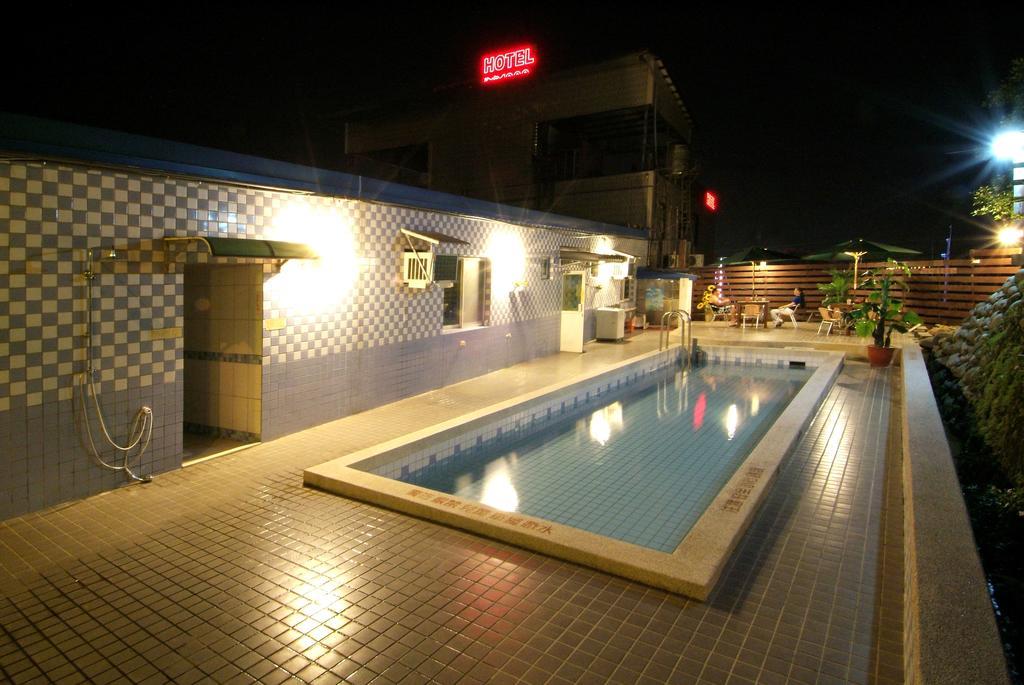Puti Commercial Hotel Лонгтан Экстерьер фото
